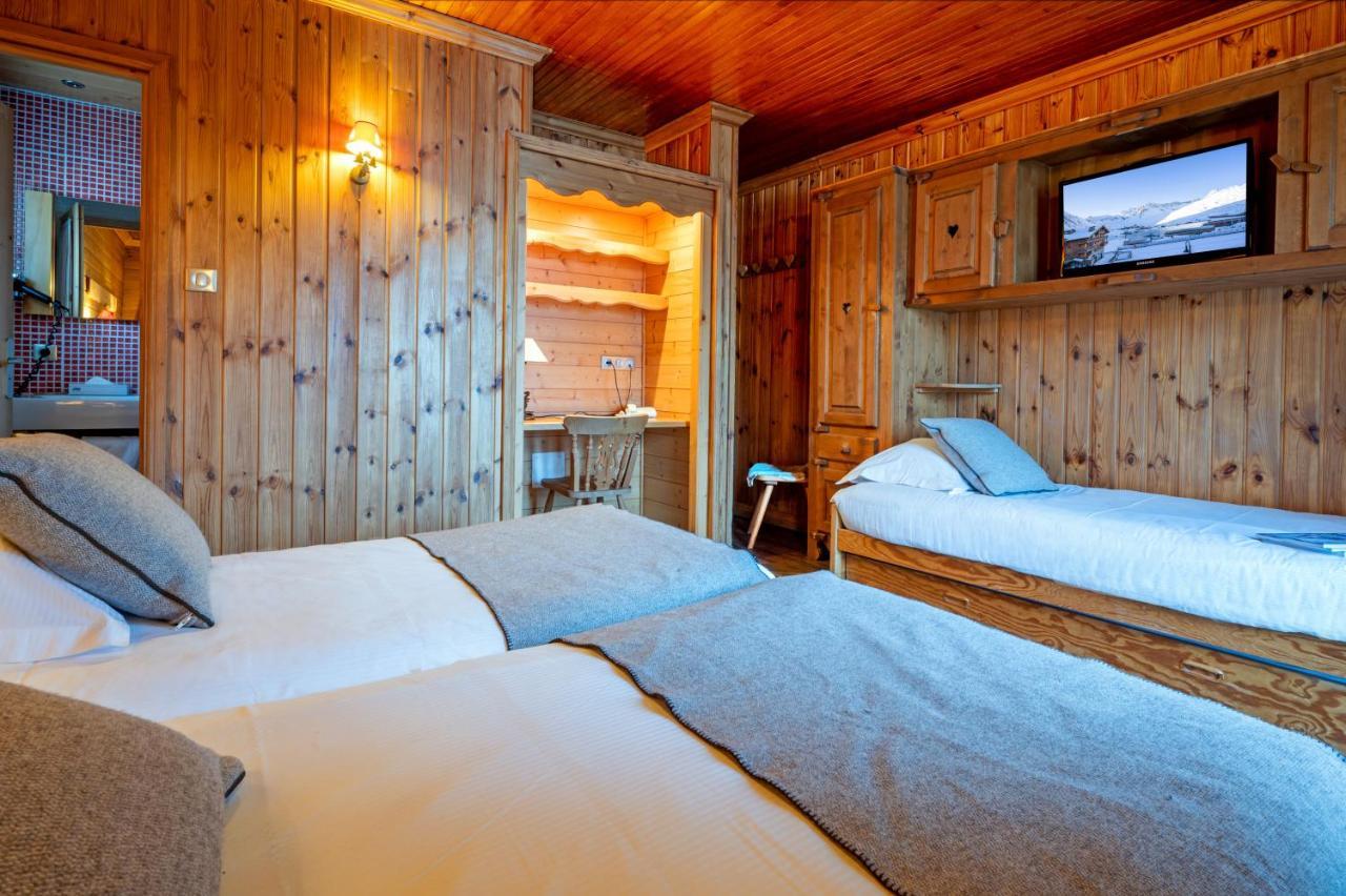 Hotel L'Arbina ทีนเญอ ภายนอก รูปภาพ