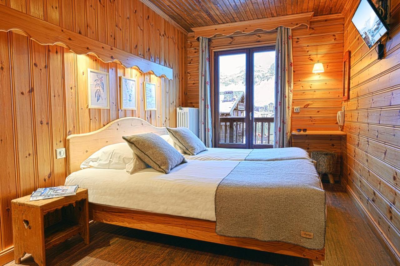Hotel L'Arbina ทีนเญอ ภายนอก รูปภาพ